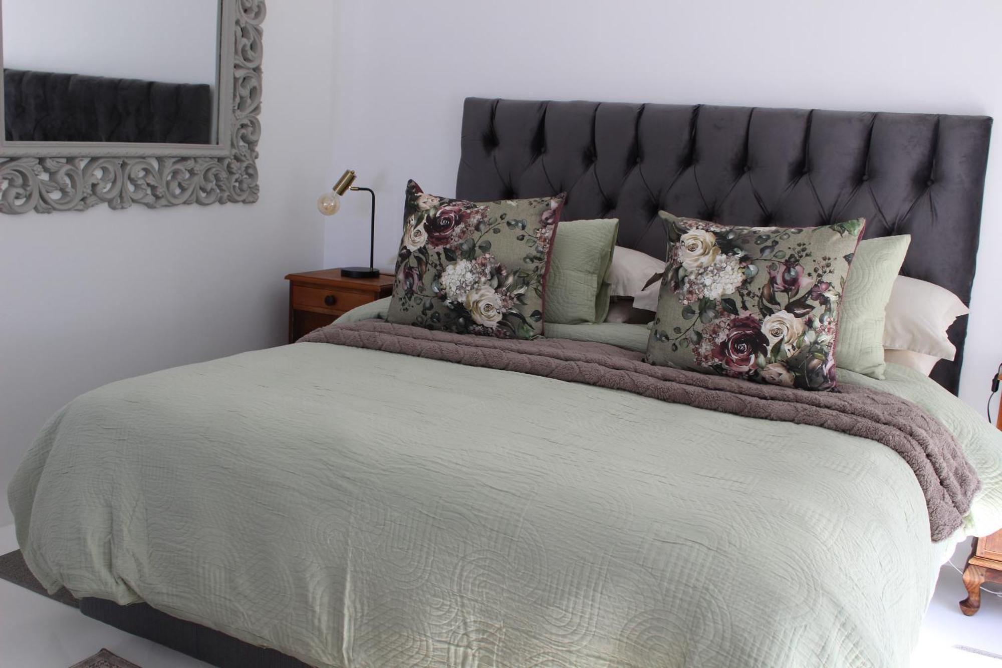 Nivenia Beach House Bettyʼs Bay Extérieur photo